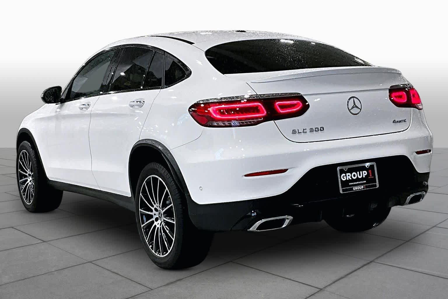 Used 2023 Mercedes-Benz GLC 300 4MATIC Coupe image 12