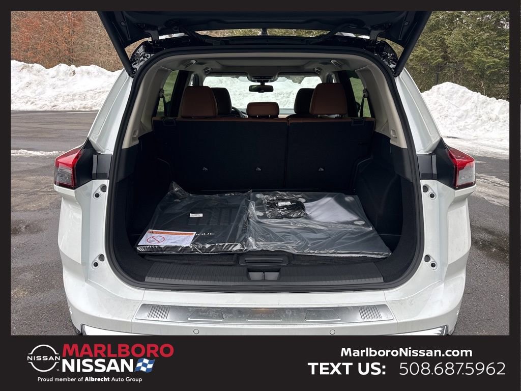 New 2026 Nissan Rogue Platinum w/ Platinum Premium Package image 13