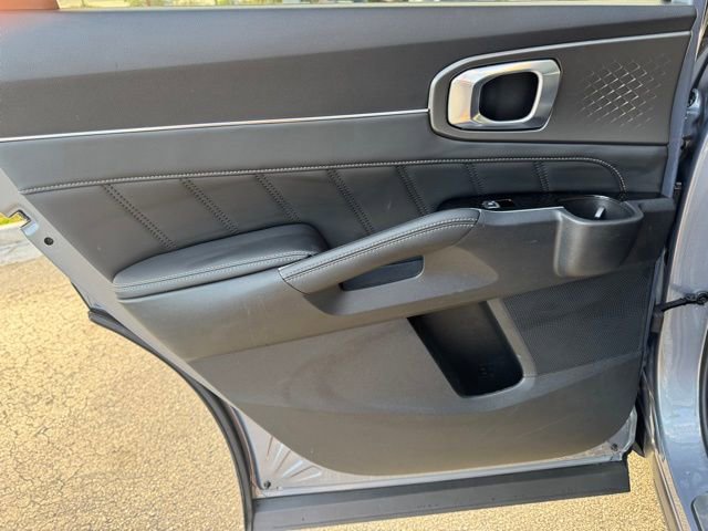 Certified 2023 Kia Sorento SX image 12