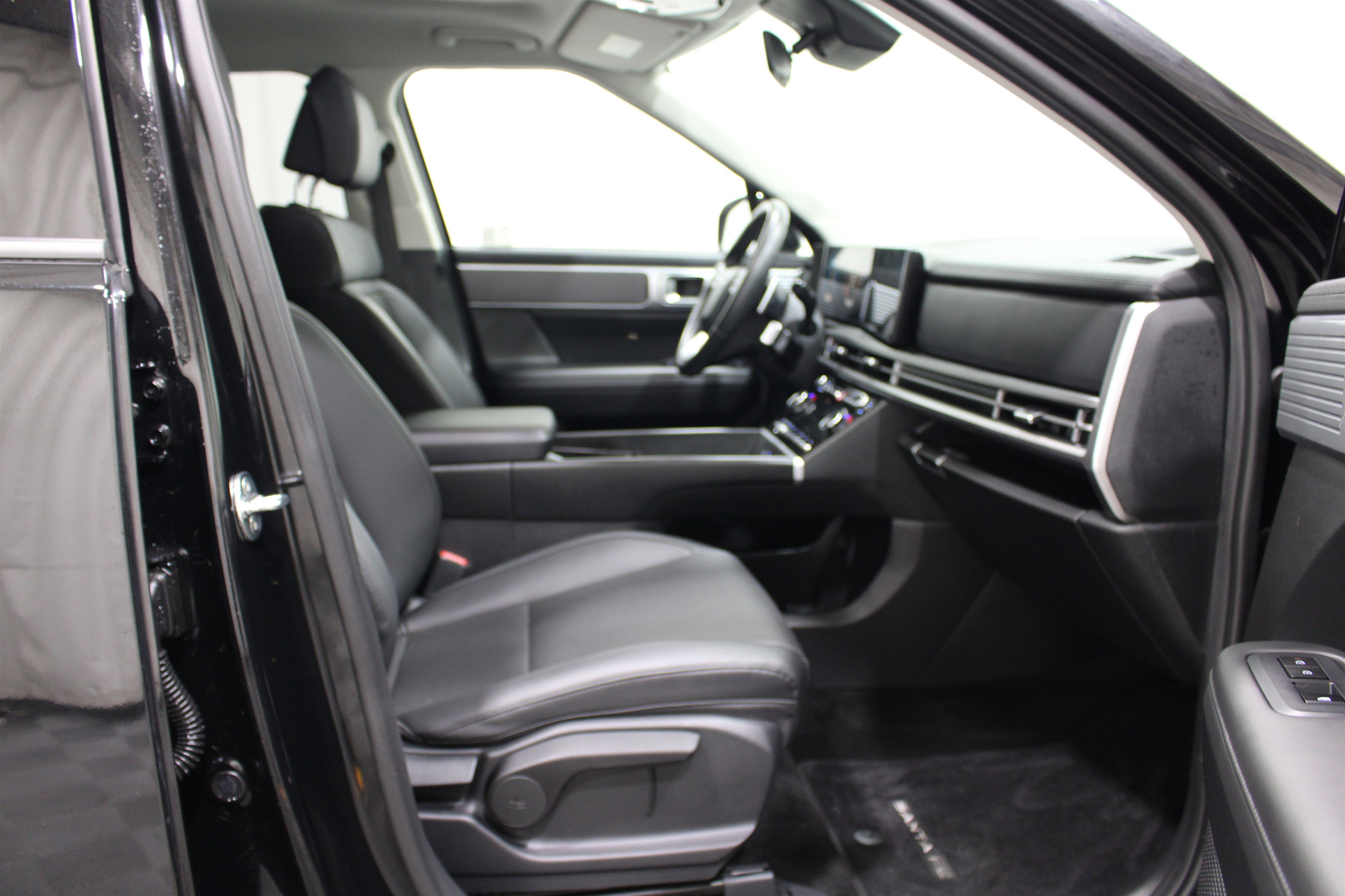 Used 2024 Hyundai Santa Fe XRT AWD/4WD image 26
