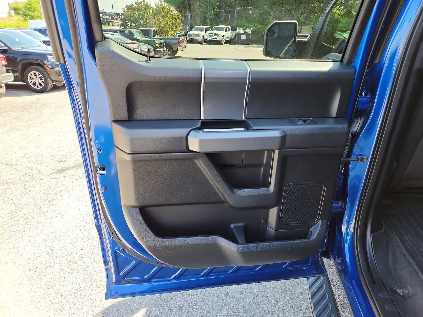 Used 2018 Ford F150 XLT w/ Equipment Group 301A Mid AWD/4WD image 26