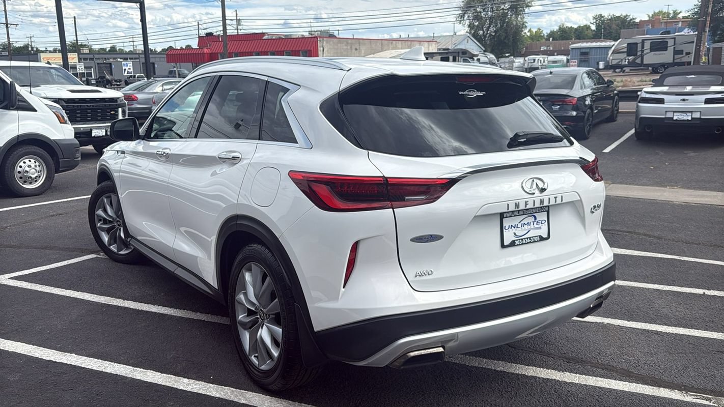 Used 2019 INFINITI QX50 Luxe w/ Navigation Package AWD/4WD image 5