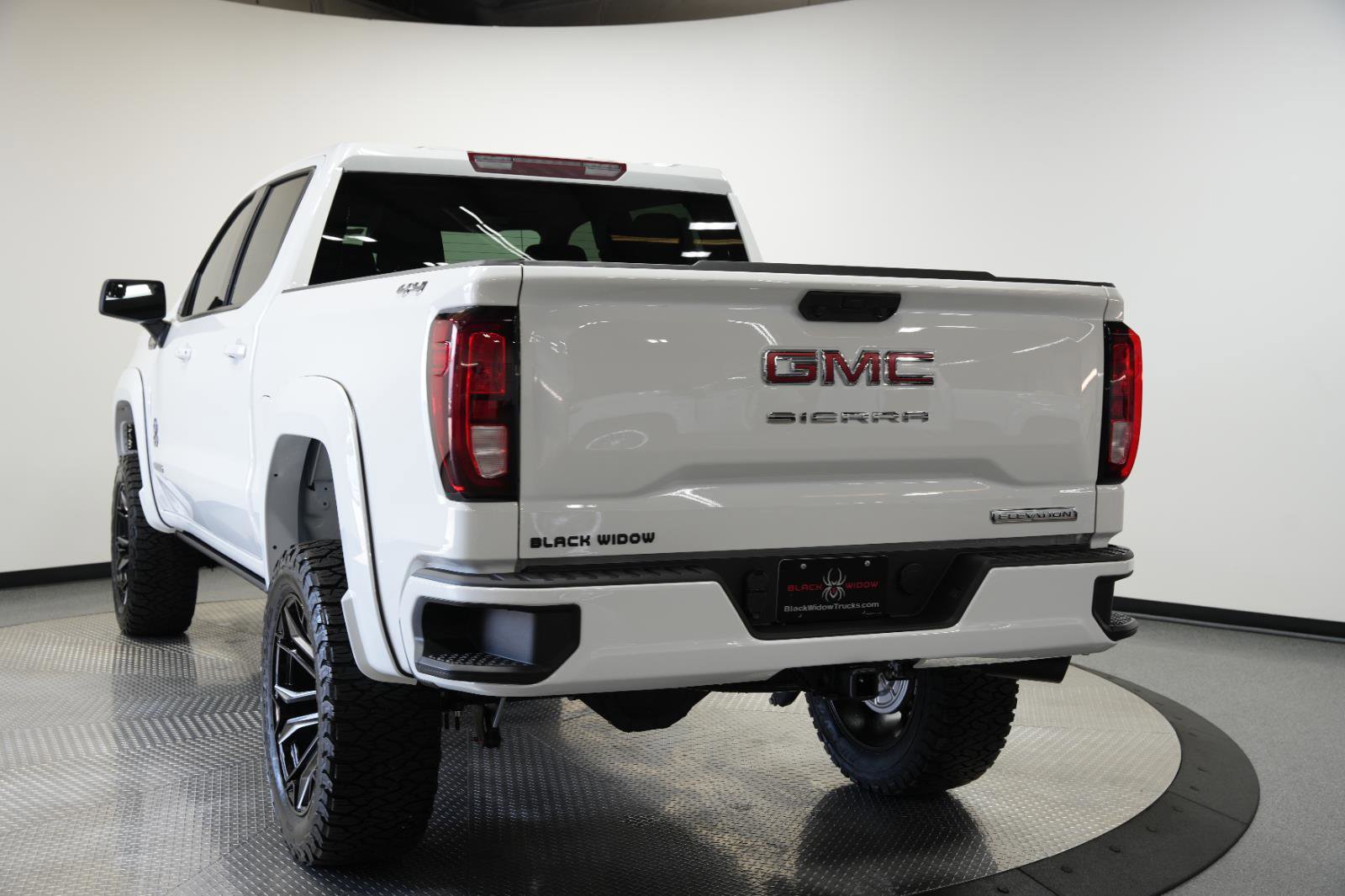 New 2026 GMC Sierra 1500 Elevation AWD/4WD image 8