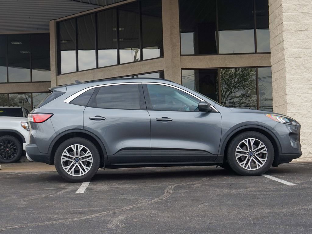 Used 2021 Ford Escape SEL FWD image 2