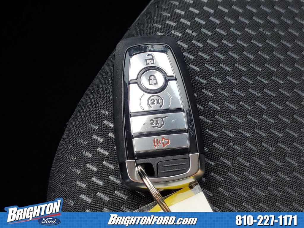 Used 2024 Ford Escape ST-Line w/ Tech Pack #1 AWD/4WD image 30