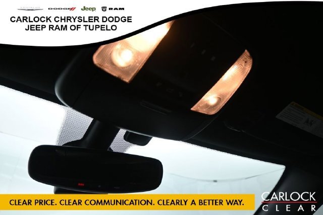 Used 2022 Dodge Durango R/T w/ Blacktop Package AWD/4WD image 25