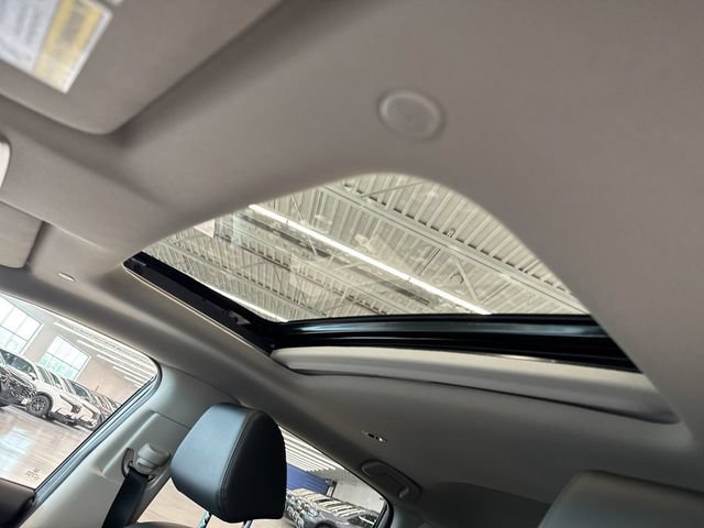 New 2027 Honda HR-V EX-L image 17