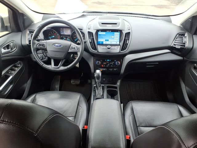 Used 2018 Ford Escape SEL image 11