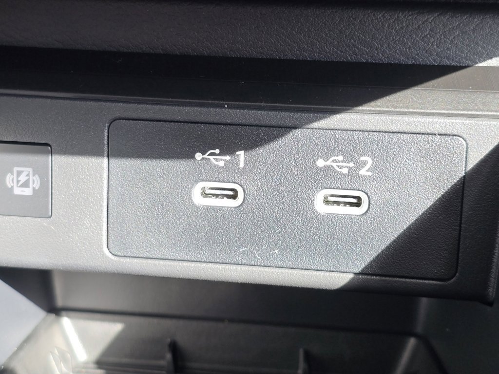 New 2026 Nissan Kicks SR w/ SR Premium Package image 7