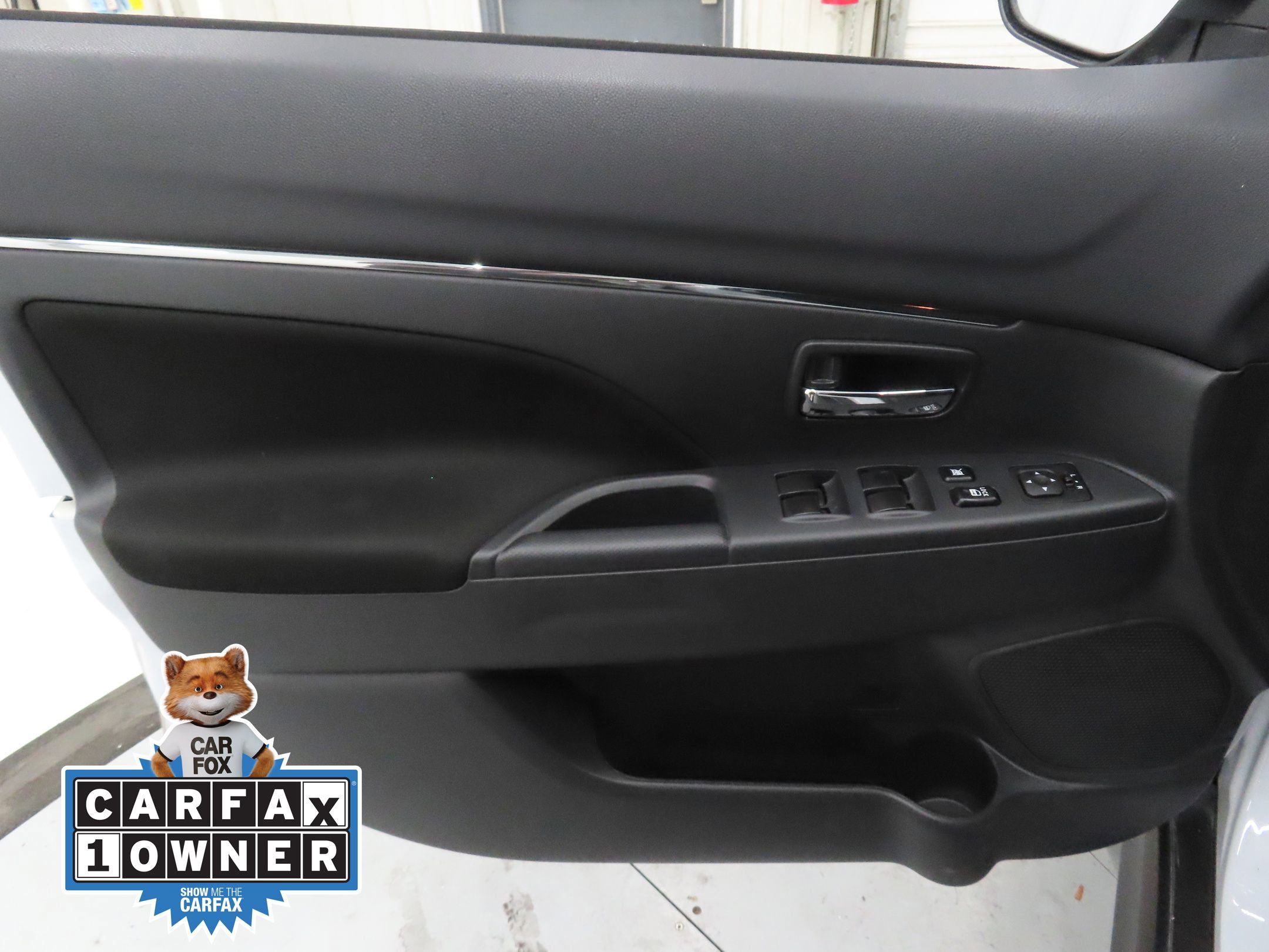 Used 2022 Mitsubishi Outlander Sport ES FWD image 9