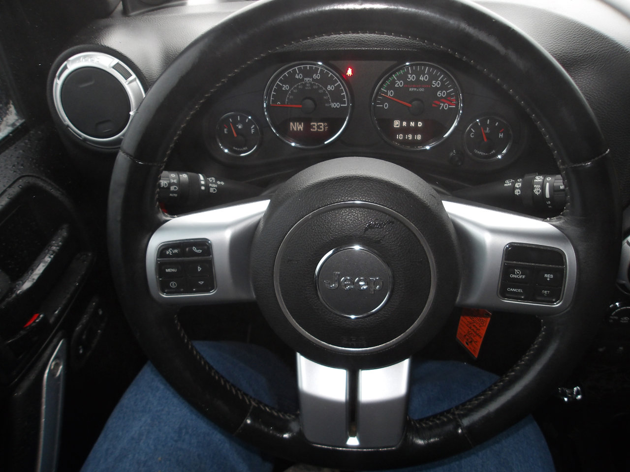 Used 2014 Jeep Wrangler Unlimited Rubicon image 14