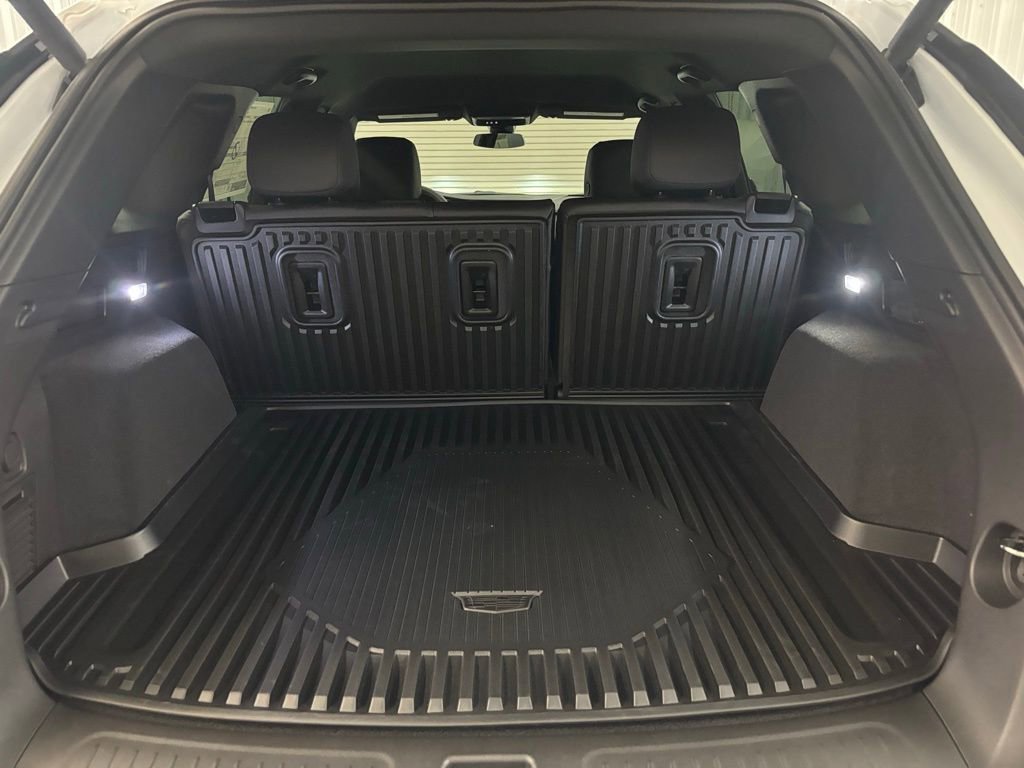 New 2025 Cadillac XT5 Luxury image 22