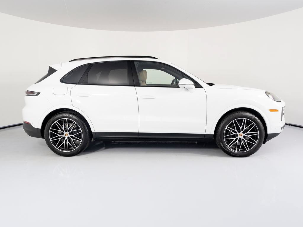 New 2026 Porsche Cayenne AWD/4WD image 12
