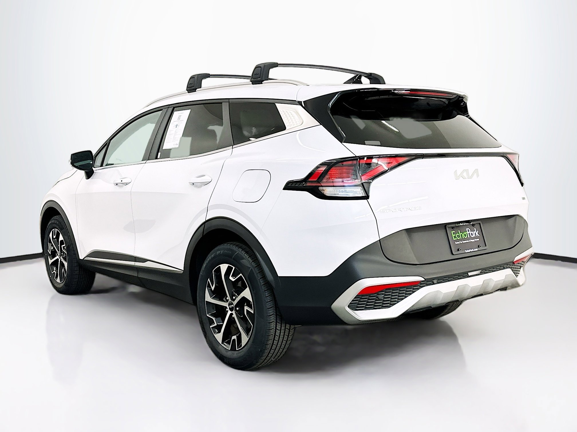 Used 2024 Kia Sportage EX image 5