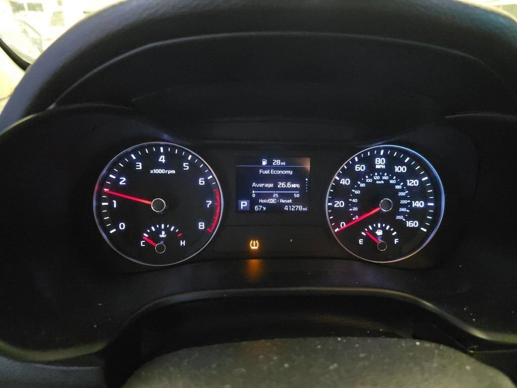 Used 2020 Kia Forte LXS FWD image 9