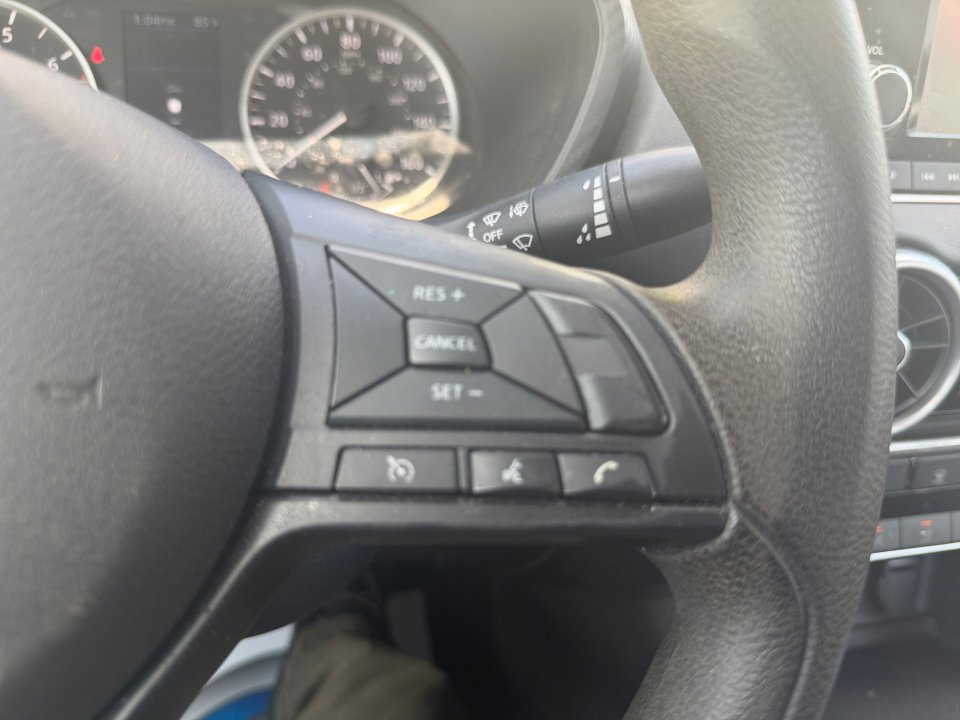 Used 2024 Nissan Sentra S FWD image 19