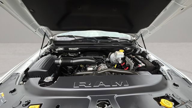 Used 2022 RAM 1500 Laramie AWD/4WD image 33