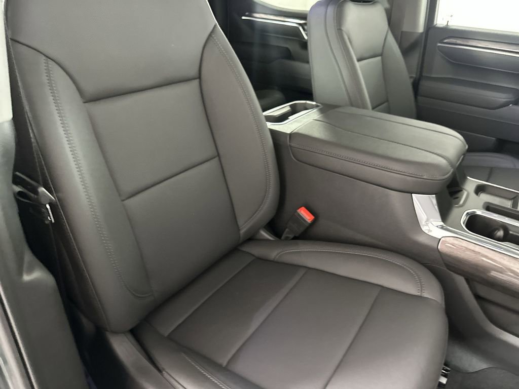 New 2026 Chevrolet Silverado 1500 LTZ w/ LTZ Convenience Package II AWD/4WD image 28