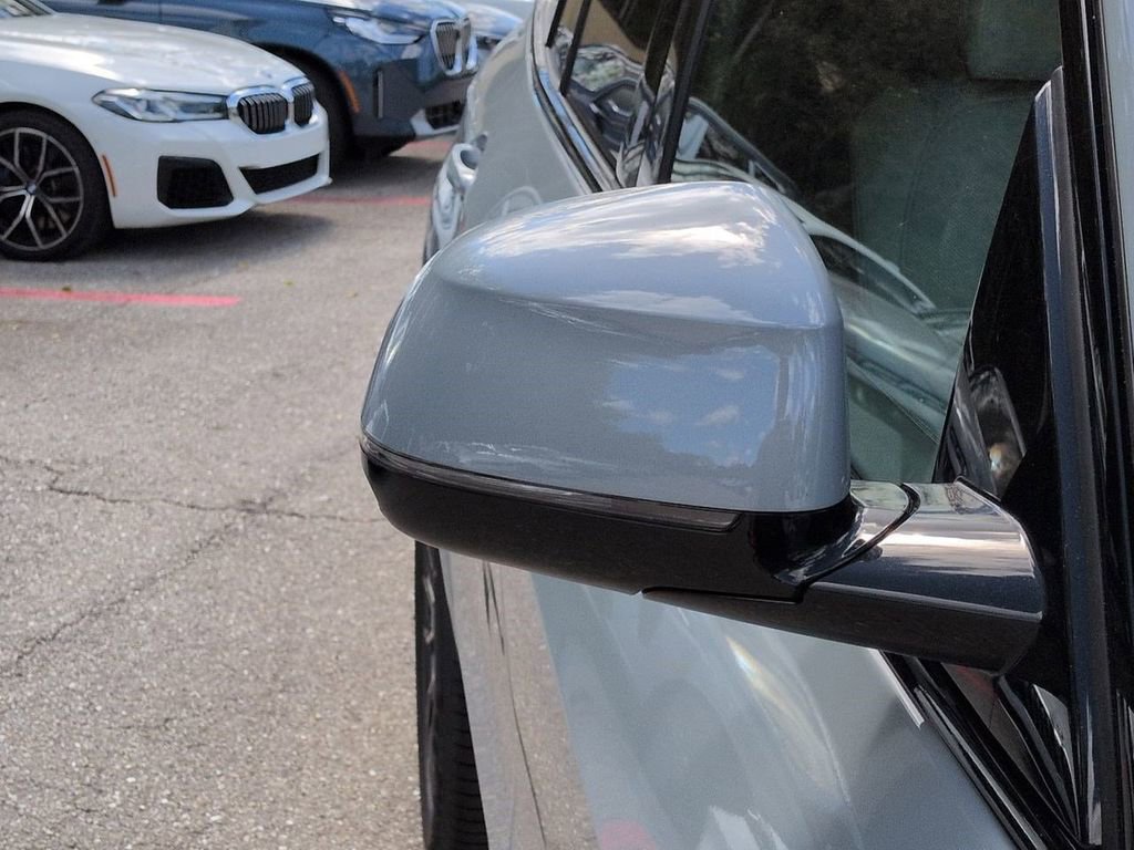 New 2026 BMW X5 xDrive40i w/ M Sport Package image 12