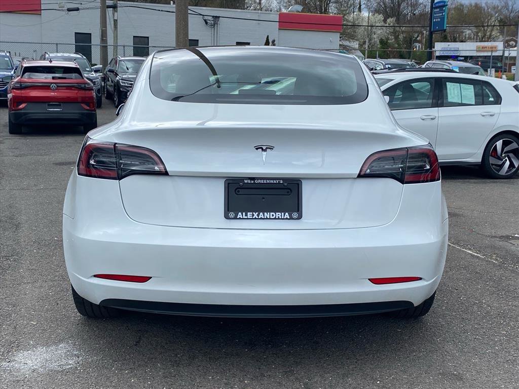Used 2023 Tesla Model 3 Standard Range RWD image 4