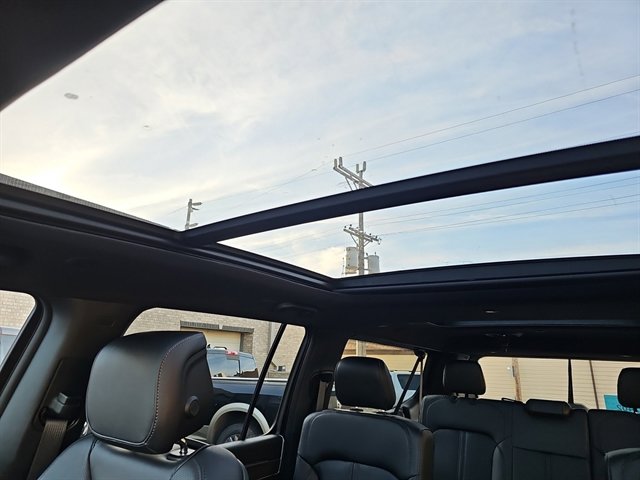 New 2025 Jeep Wagoneer L Series II image 25