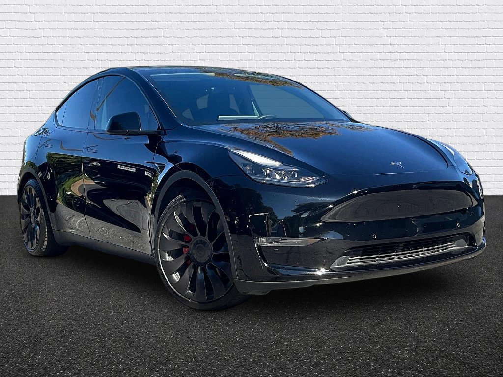 Used 2022 Tesla Model Y Performance AWD/4WD image 3