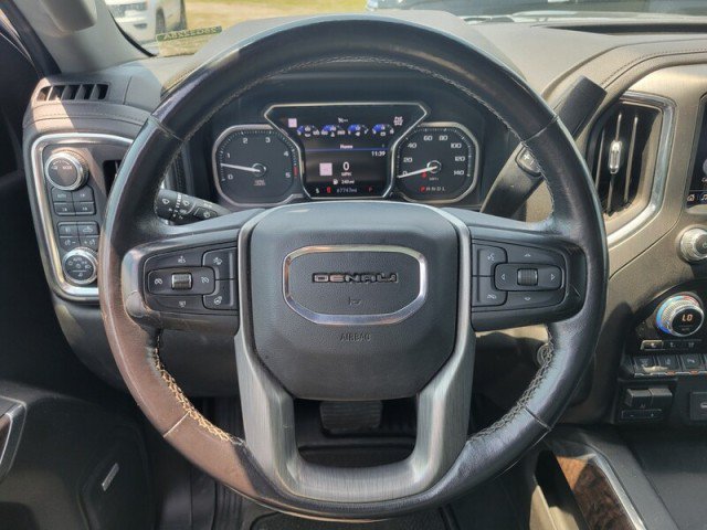 Used 2021 GMC Sierra 2500 Denali w/ Denali Black Diamond Edition AWD/4WD image 16