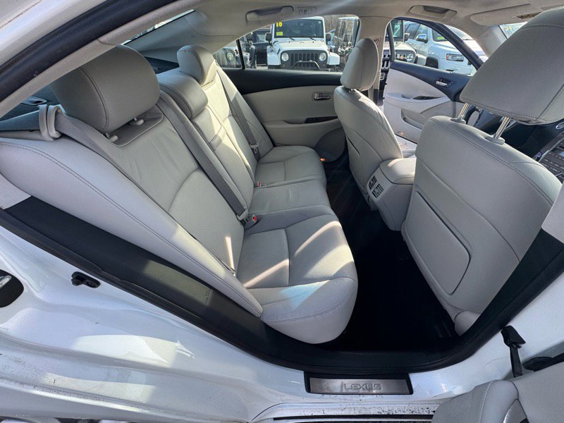 Used 2010 Lexus ES 350 image 15