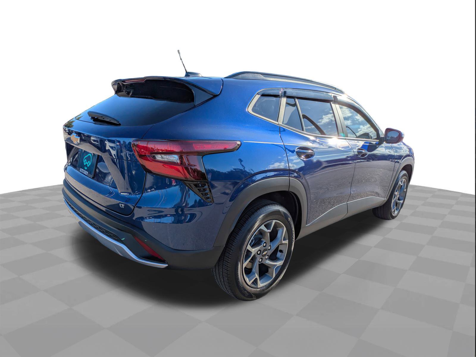 Certified 2024 Chevrolet Trax LT w/ LT Convenience Package image 4