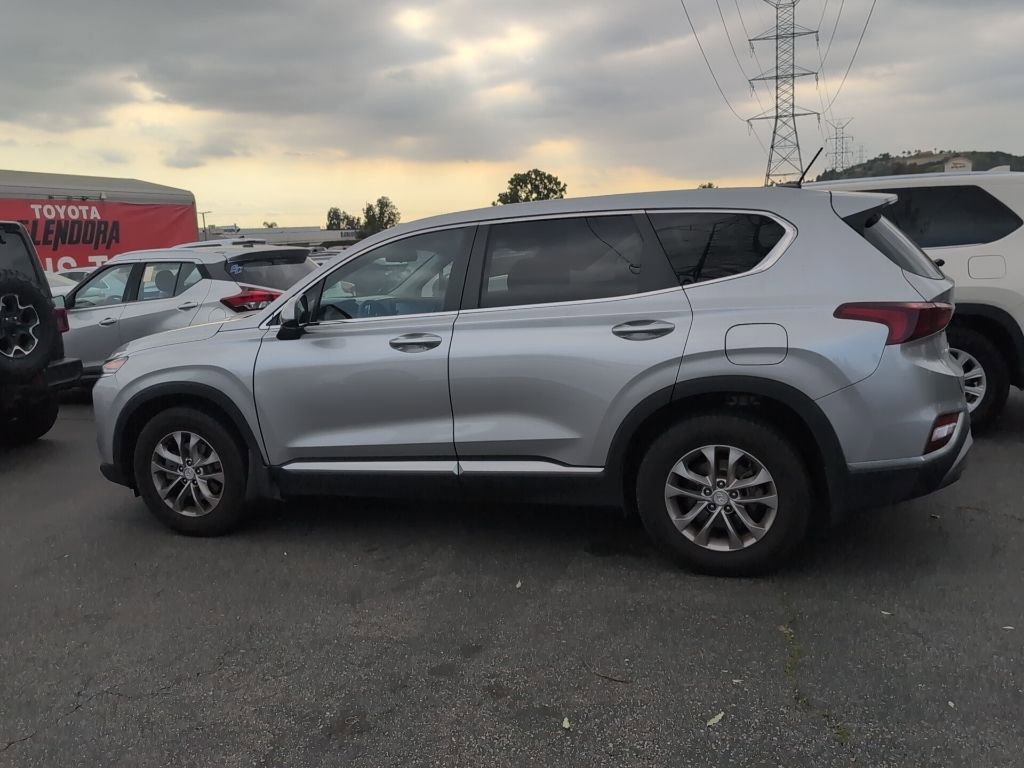 Used 2020 Hyundai Santa Fe SE image 7