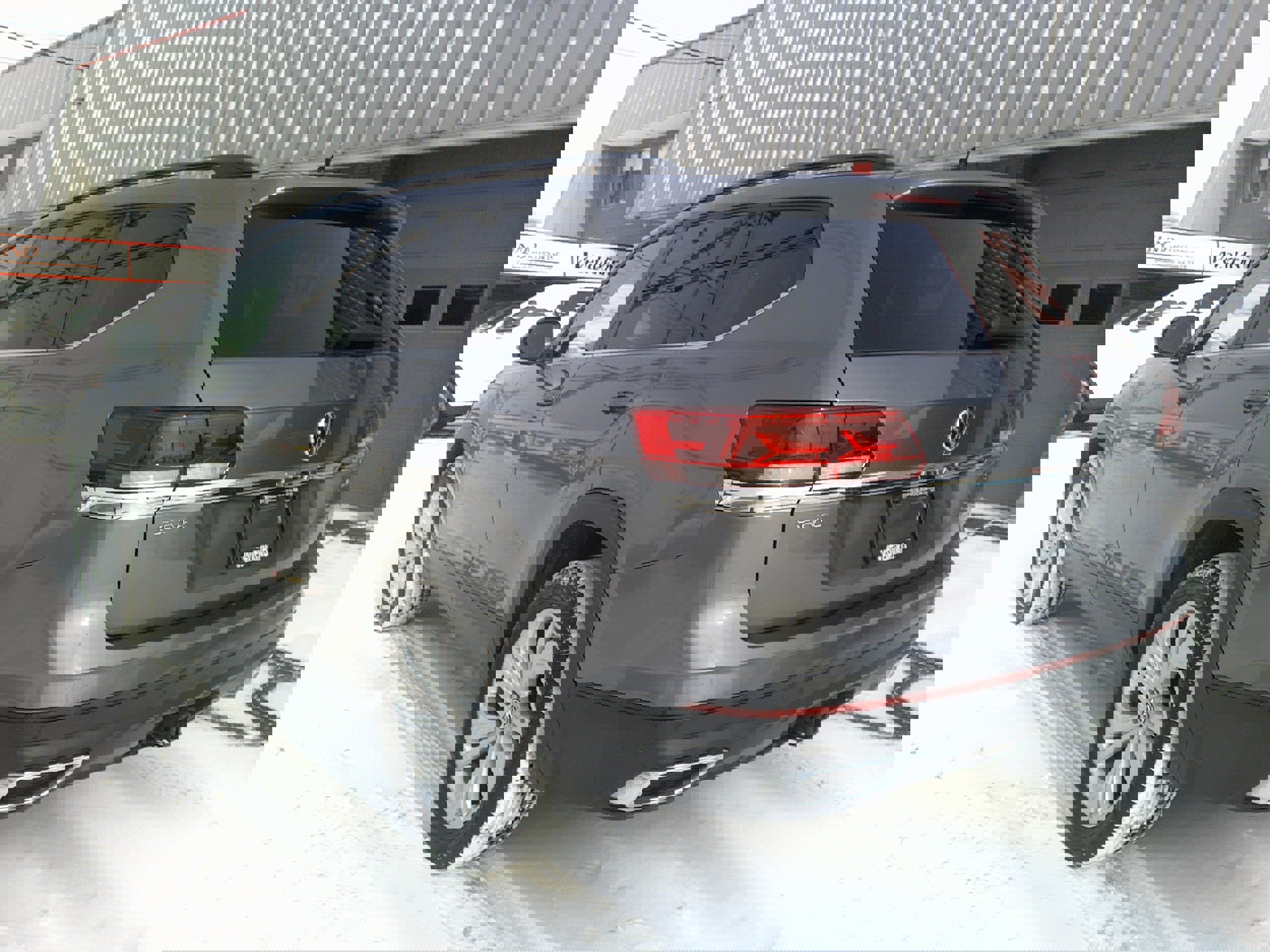 Used 2023 Volkswagen Atlas SE AWD/4WD image 3