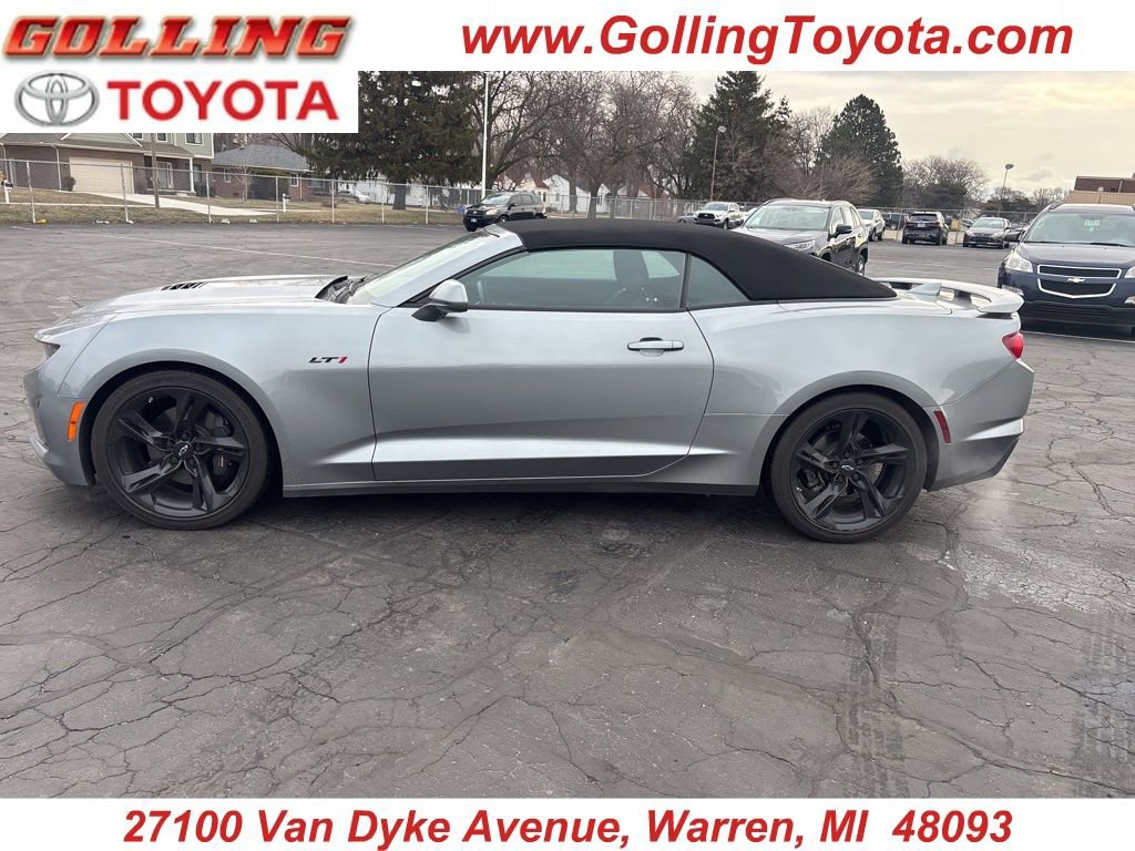 Used 2023 Chevrolet Camaro LT image 1