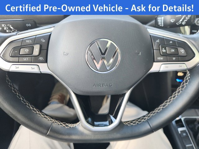 Certified 2022 Volkswagen Tiguan SE w/ Panoramic Sunroof Package AWD/4WD image 10
