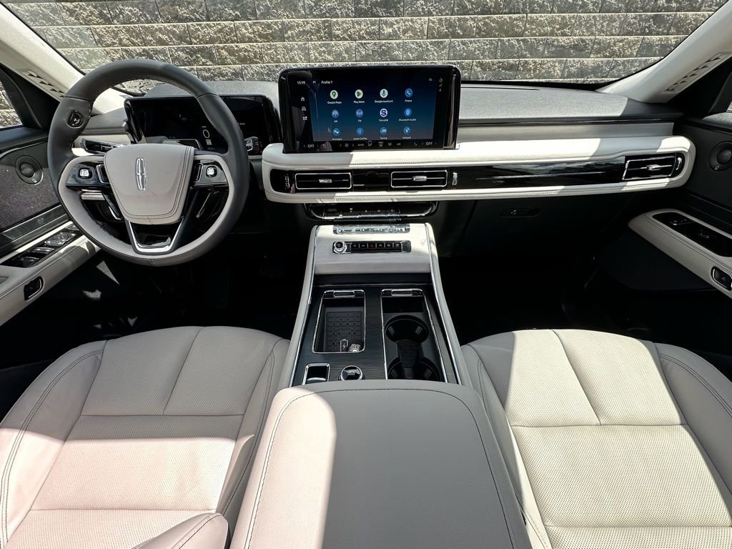 New 2026 Lincoln Aviator Reserve AWD/4WD image 21