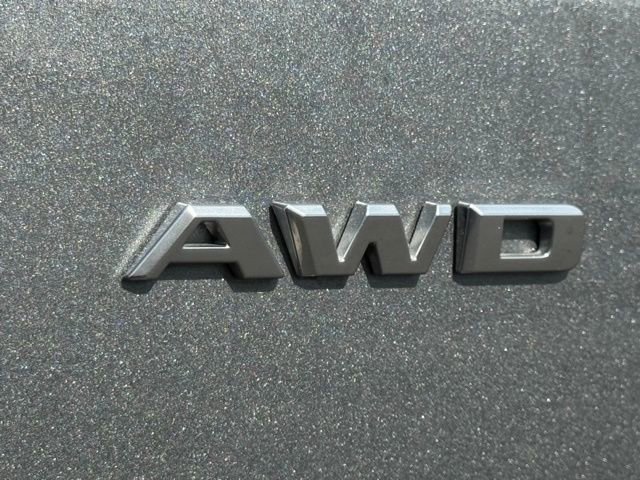 New 2025 Cadillac XT5 Sportv w/ Technology Package AWD/4WD image 10