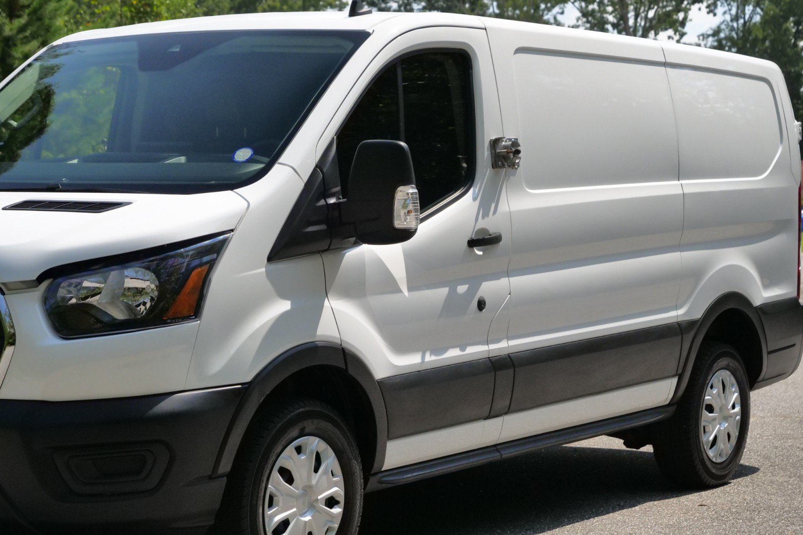 Used 2022 Ford E-Transit Low Roof w/ Load Area Protection Package RWD image 42
