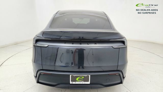 Used 2026 Tesla Model Y 2WD image 12