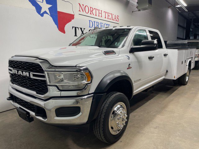 Used 2021 RAM 5500 Tradesman w/ Chrome Appearance Group AWD/4WD image 12