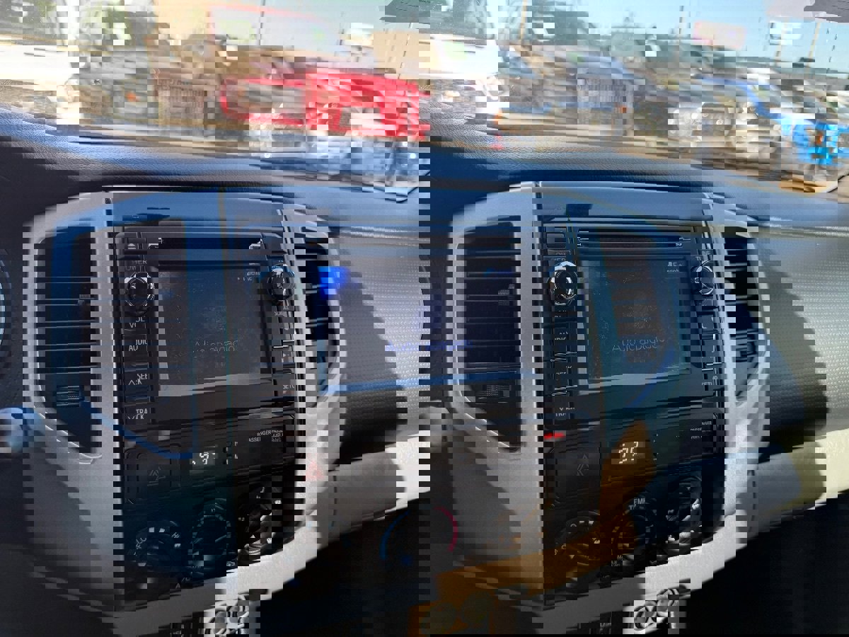 Used 2013 Toyota Tacoma PreRunner w/ SR5 Pkg image 27