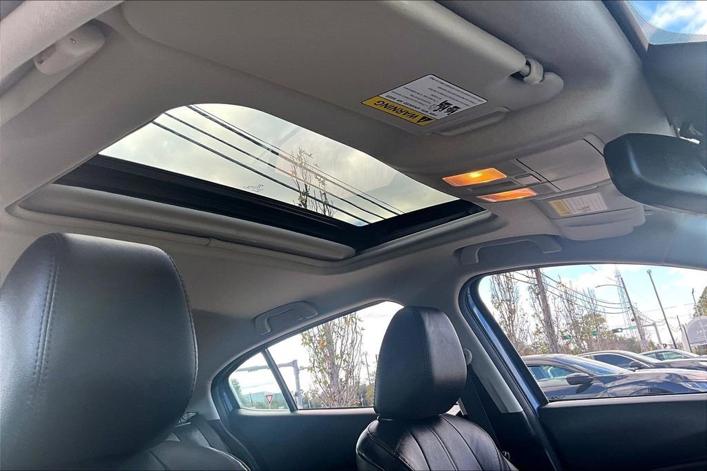 Used 2018 MAZDA MAZDA3 Grand Touring w/ Premium Equipment Package image 21