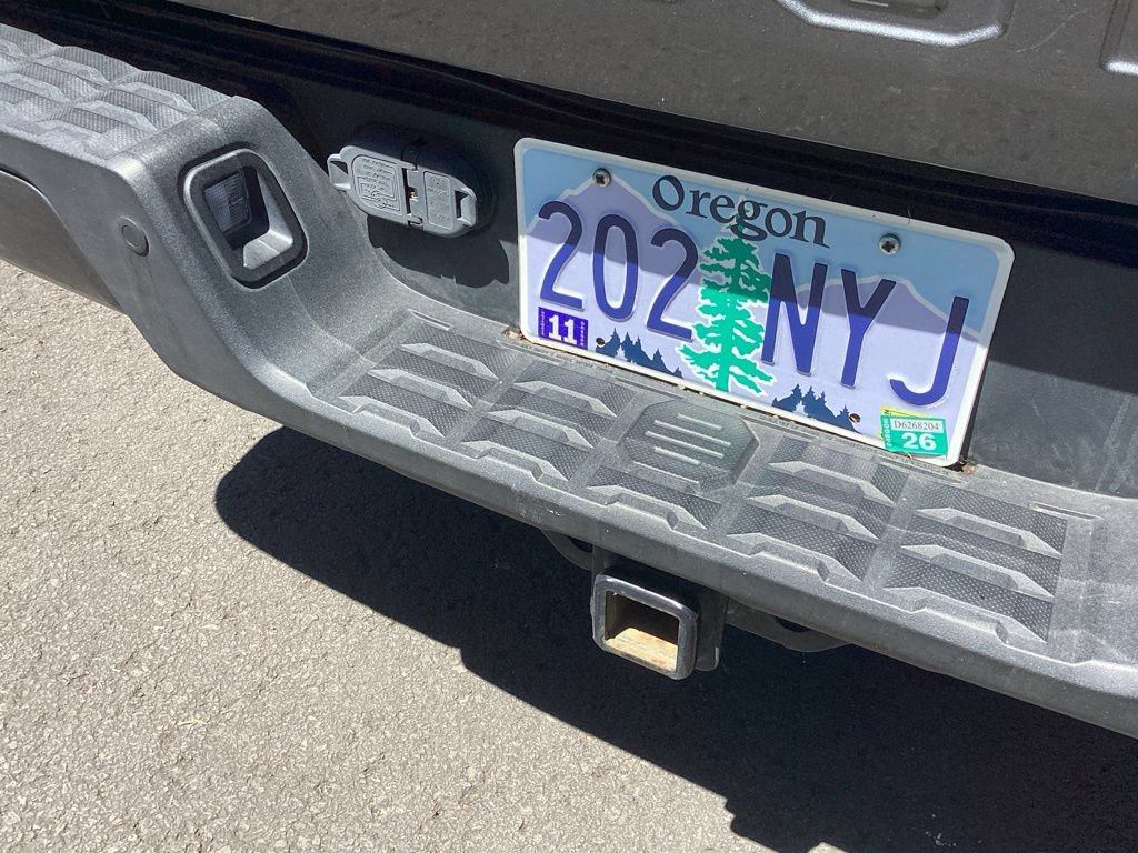 Used 2019 Toyota Tacoma TRD Sport w/ Technology Package AWD/4WD image 24