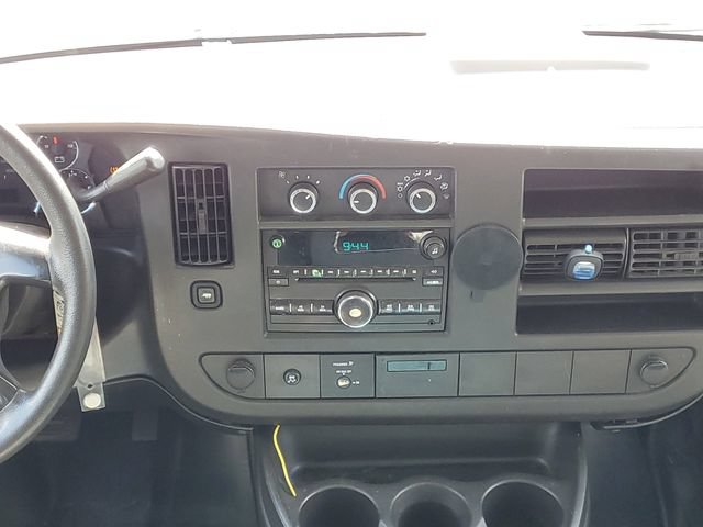 Used 2008 GMC Savana 3500 RWD image 24
