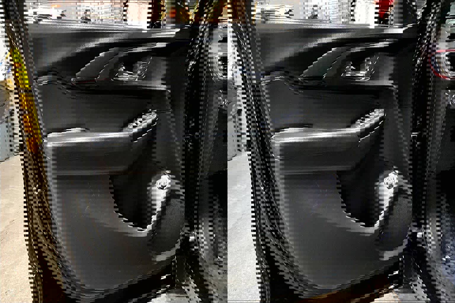 Used 2021 Chevrolet TrailBlazer RS w/ Sun and Liftgate Package image 21