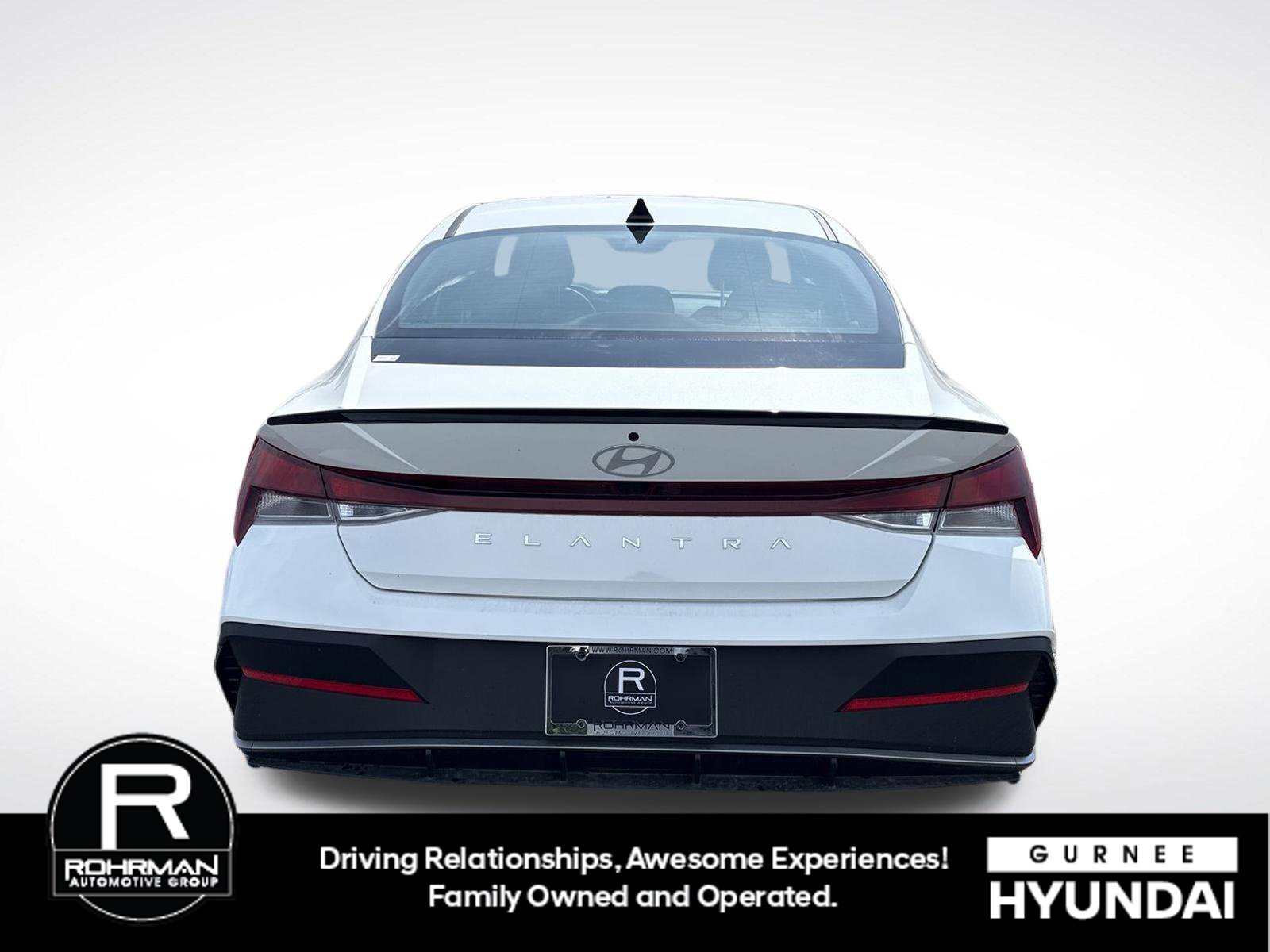 New 2026 Hyundai Elantra SEL Sport FWD image 9