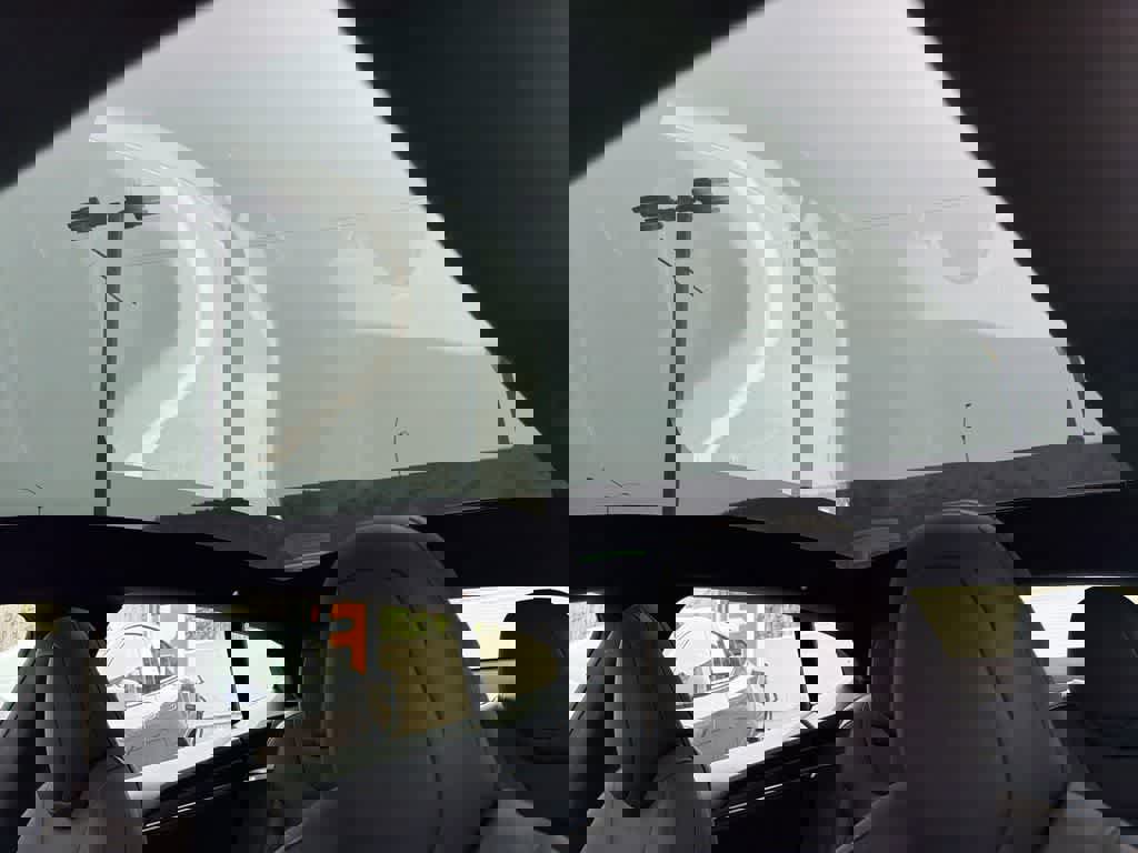 Used 2023 Tesla Model S image 10