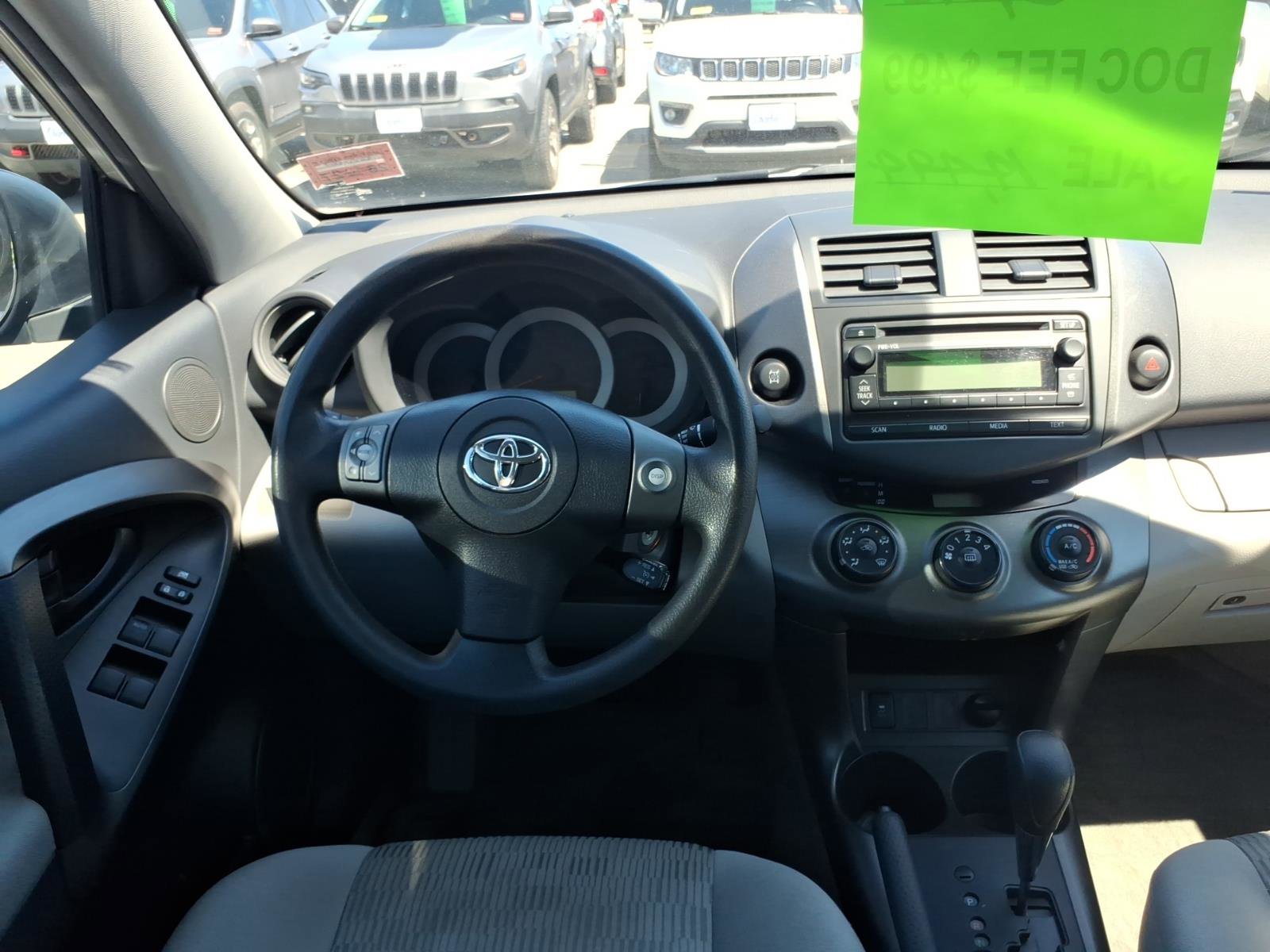 Used 2012 Toyota RAV4 4WD w/ Value Pkg image 9