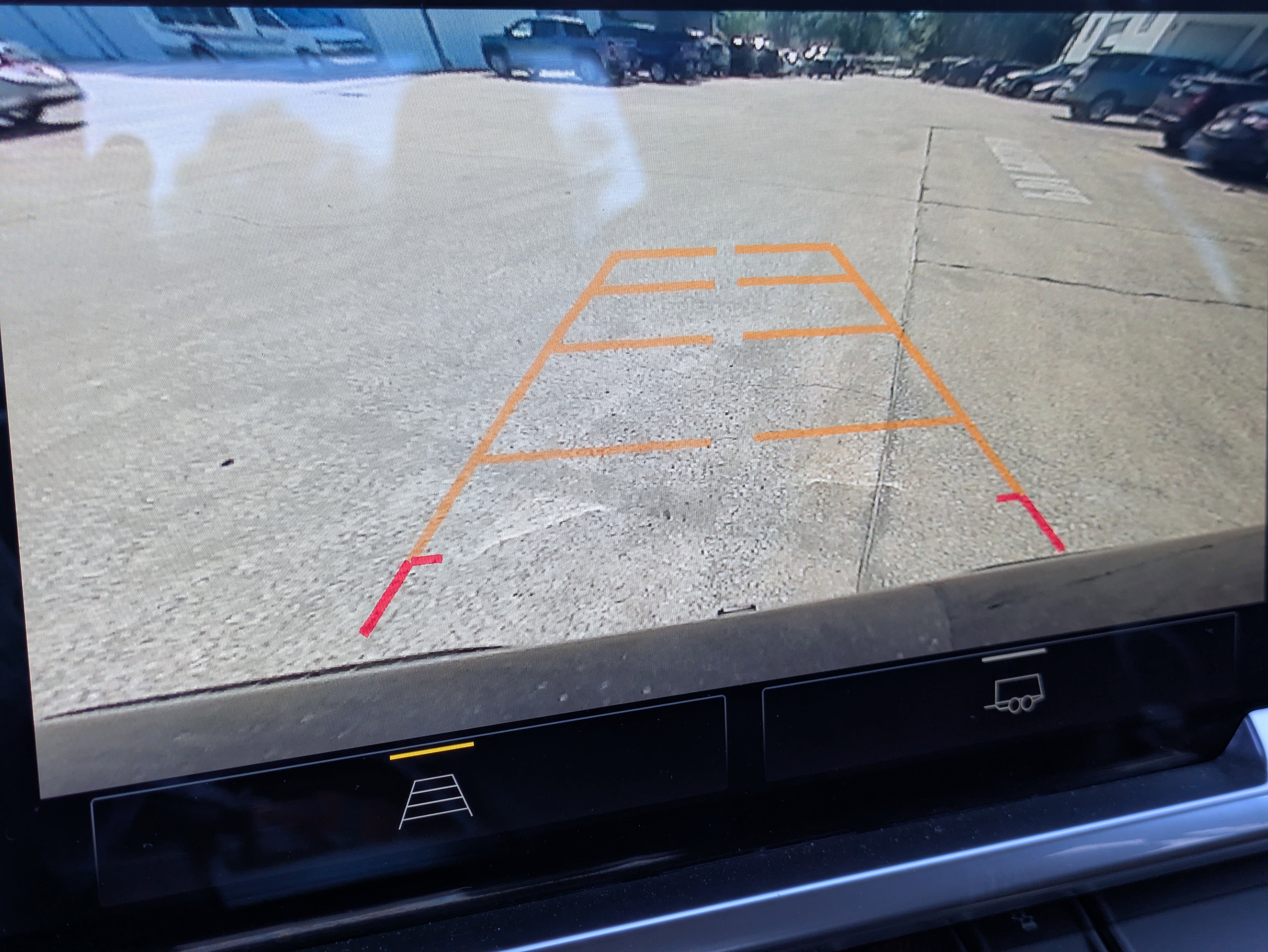 Used 2022 Chevrolet Silverado 1500 LT image 11