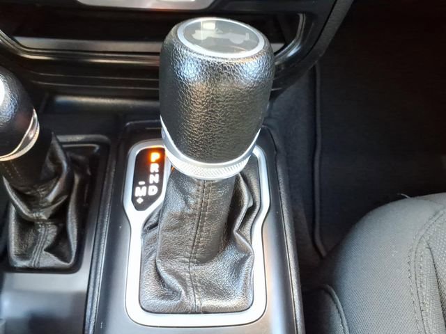 Used 2020 Jeep Wrangler Sport image 15