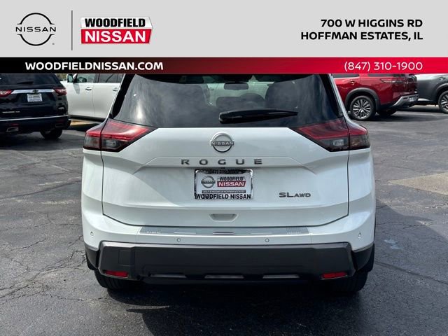 Certified 2025 Nissan Rogue SL AWD/4WD image 5