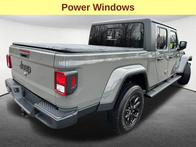 Used 2022 Jeep Gladiator Sport image 10